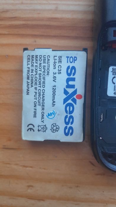 Telefon komórkowy Siemens M35i.