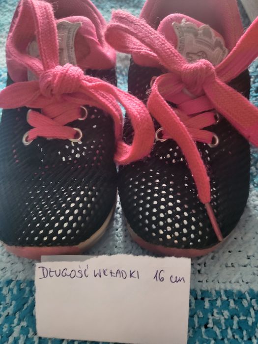 Buty dziewczęce adidaski