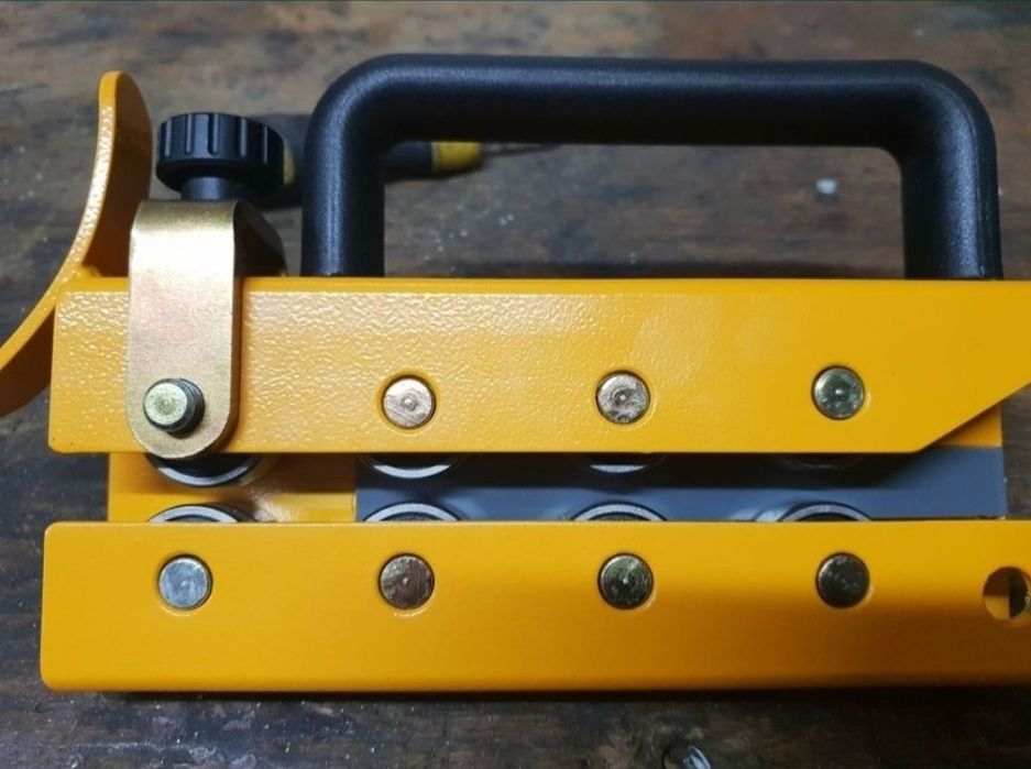 Завальцовочна машинка "sorex" з Польщі.