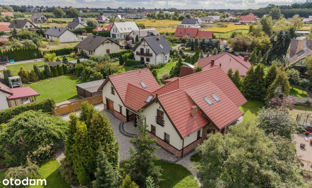 Gotowy dom 253 m² | Działka 1110 m² | 0% prowizji