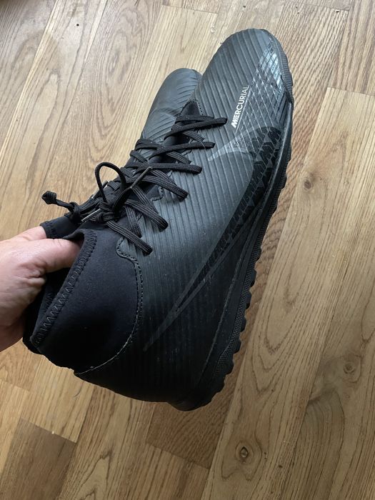 Buty piłkarskie Nike mercurial roz 45 korki