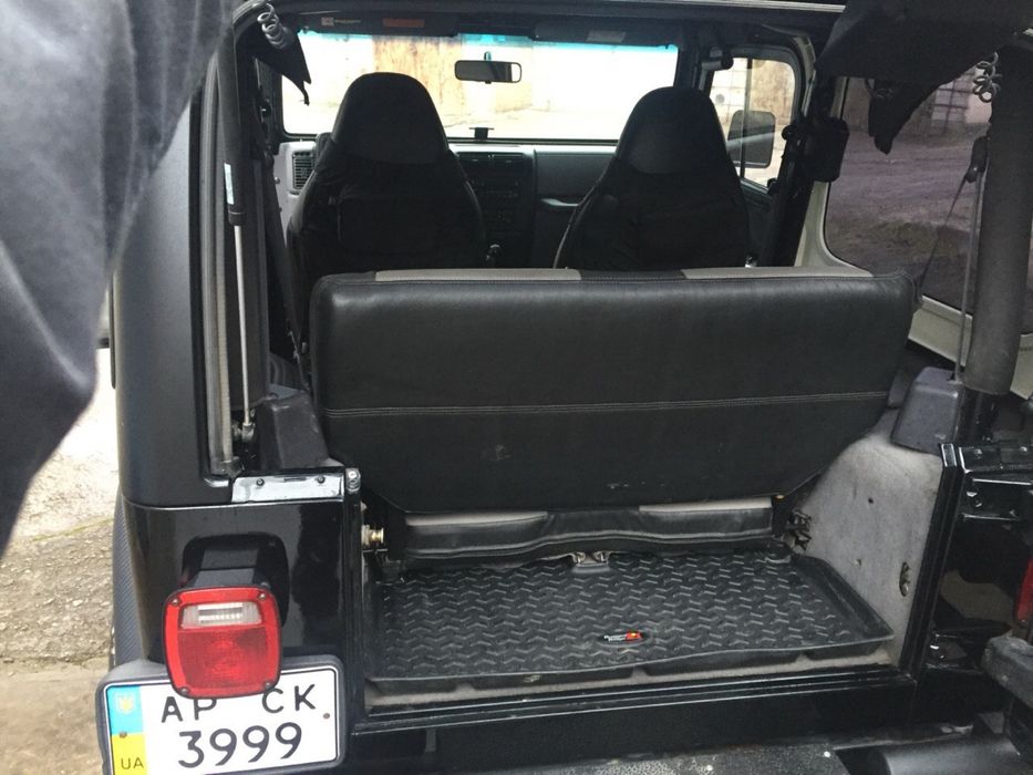 Продам Jeep Wrangler  1997