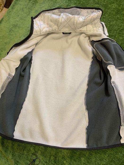 Флісова куртка helly hansen з капюшоном, S-M