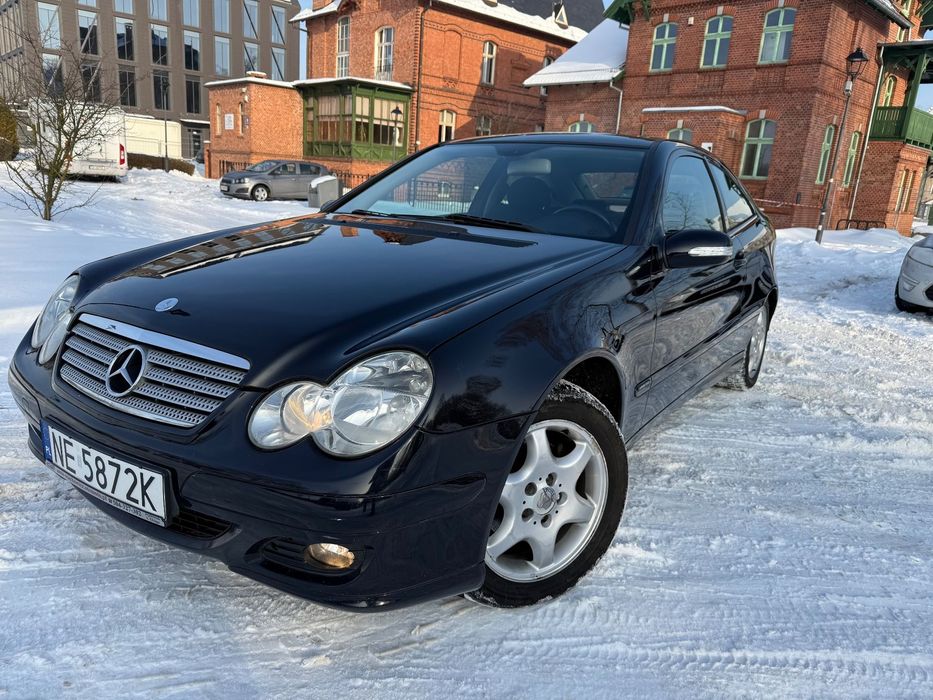 Mercedes-Benz Klasa C Klimatronic, Alufelgi, Duże Radio, Zarejestrowany w Polsce