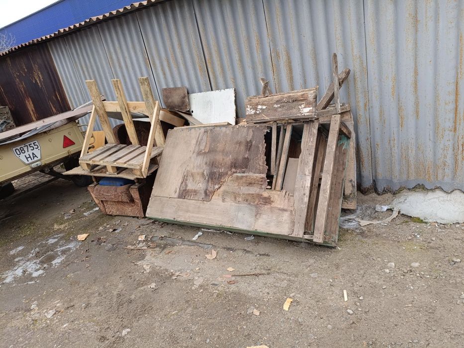 Отдам даром дрова хлам