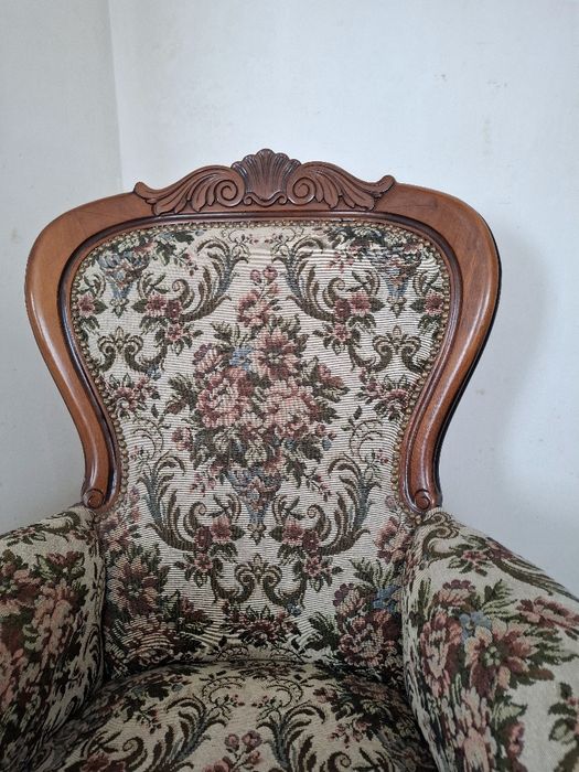 Fotel w stylu ludwikowskim gobelin  stylowy duży fotel tron