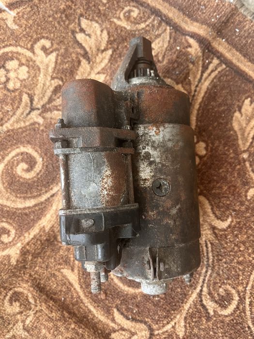 Продам 2 стартера