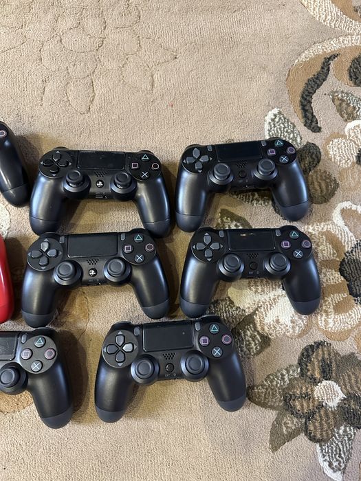 Геймпад  dualshok 4