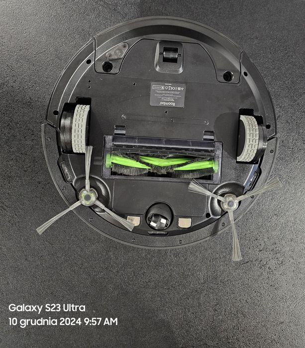 iRobot Roomba Combo Vacuum and Mop