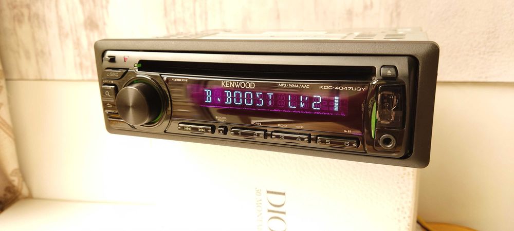 Kenwood KDC-4047UGY с Bluetooth MOSFET 4х50 оригинал!