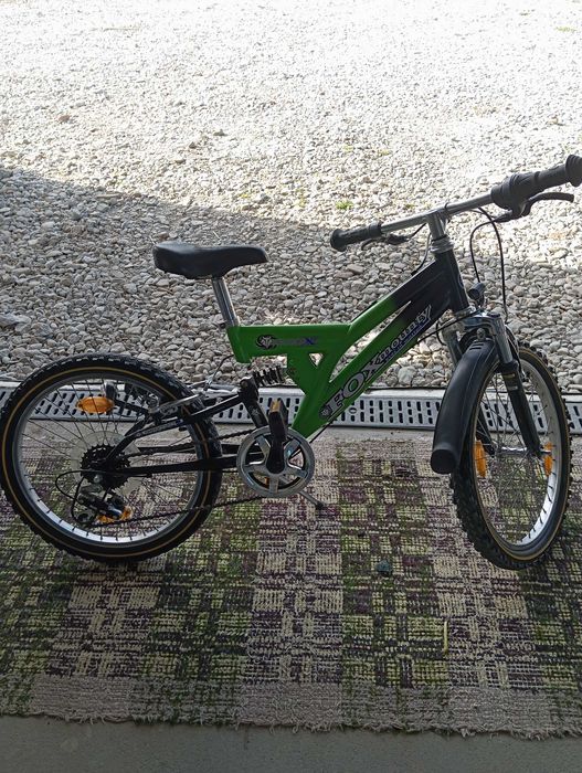 Rower Fox mounty 20.