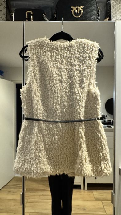 H&M Teddy Colete | Belted | Cozy & Chic