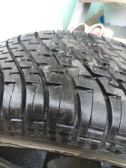 Продам покрышку 195 65 14