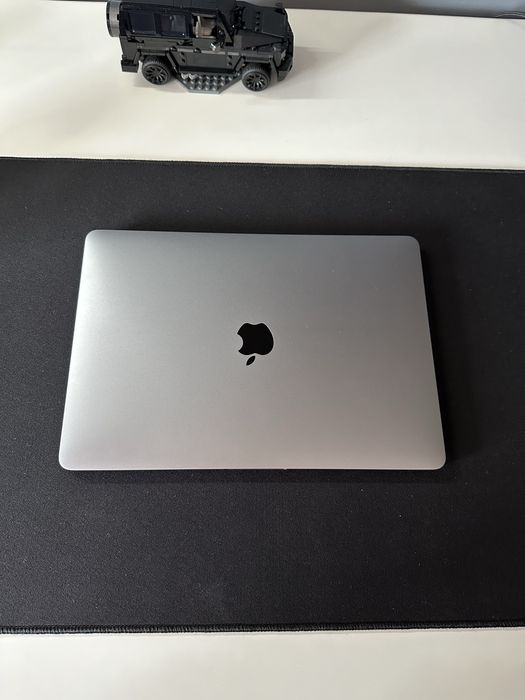 MacBook pro M2 2022