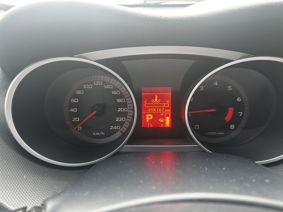 Mitsubishi Outlander xl 2.4 2008