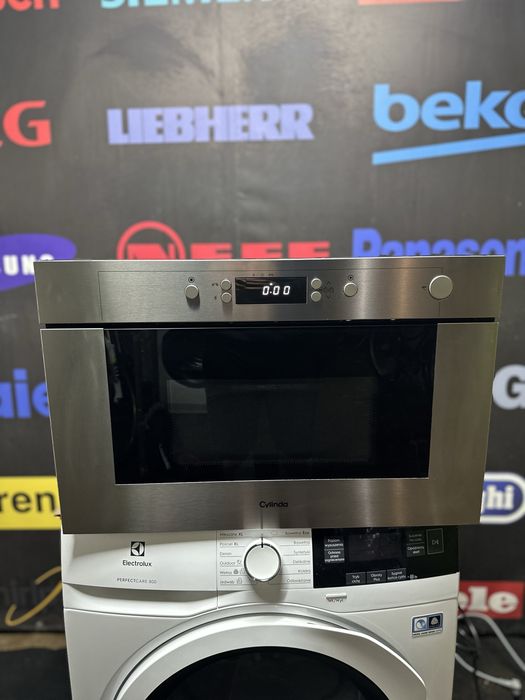 Вбудована мікрохвильова піч Cylinda / 22 л / 750 Вт / Made in Italy