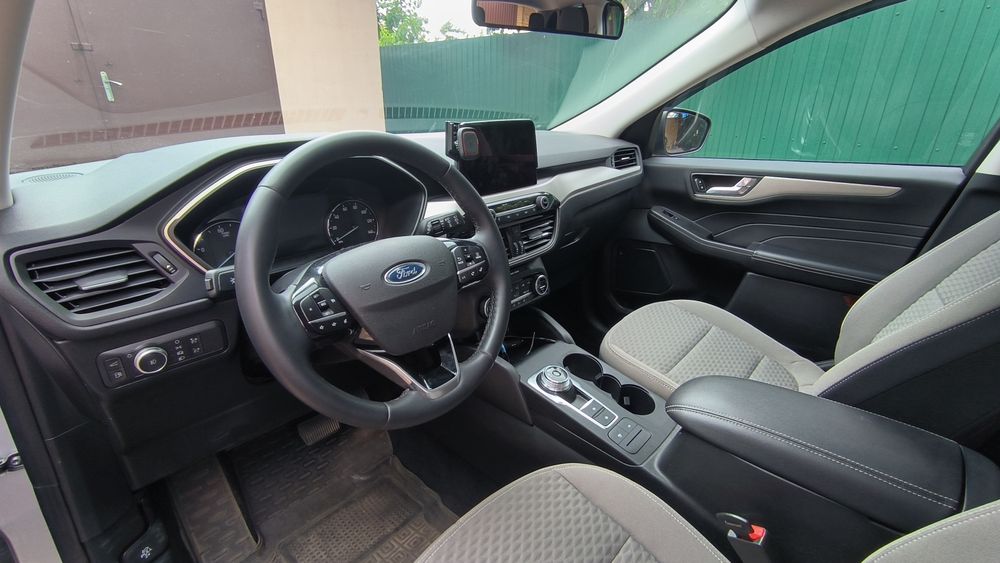 Ford Escape Гібрид PHEV (Plug-In Hybrid Electric Vehicle) 2021 року