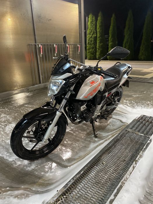 Продам VIPER R2 200