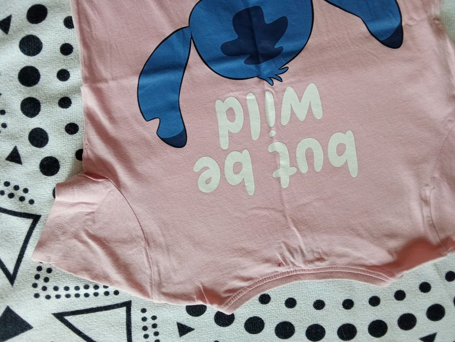T-shirt Stitch 122 Sinsay