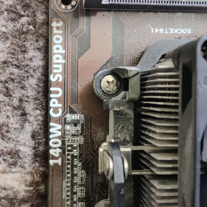 Материнська плата Asus M4A77TD + процесор AMD Phenom II+ оперативка