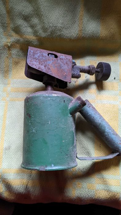 Lutlampa na benzynę palnik