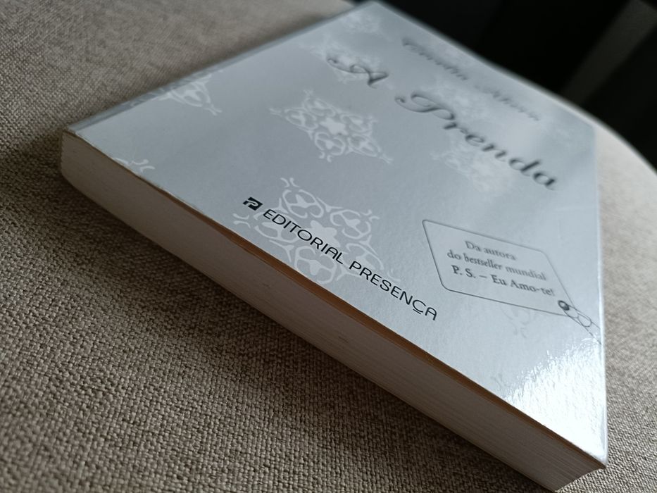 Livro A Prenda  - Cecelia Ahern