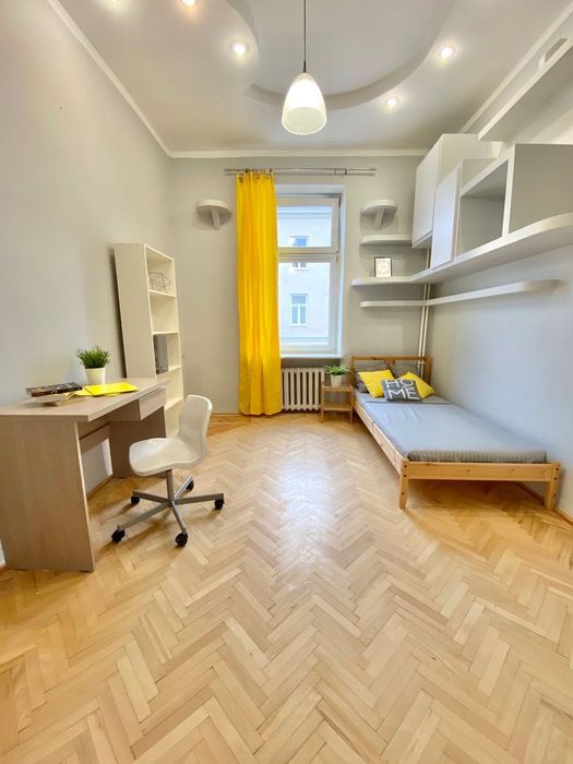 Wynajem Pokoi przy Pl. Unii Lubelskiej, Mokotów - ul. Rejtana 3