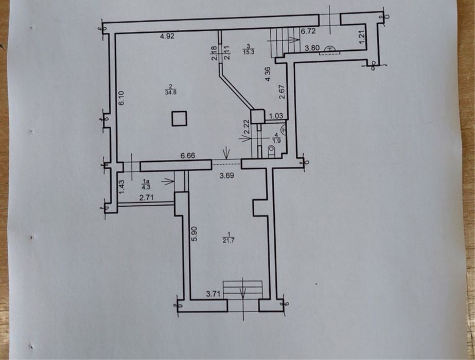 Оренда без комісіі, Чорновола, центр під кафе-кондитерську є витяжка