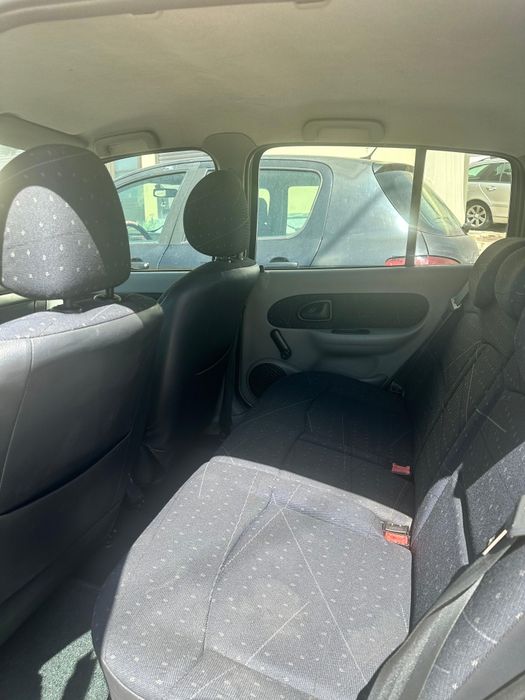 Renault Clio 1.2 – Económico e Fiável