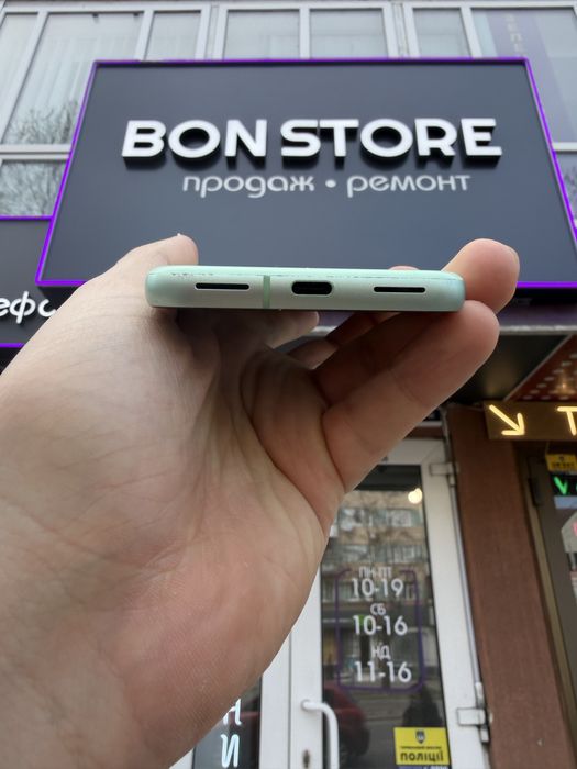 Google Pixel 8a 128gb Green. Neverlock