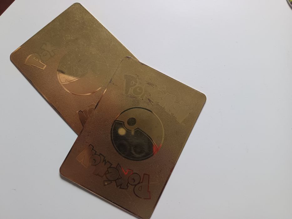 Cartas Pokémon Picachu de metal