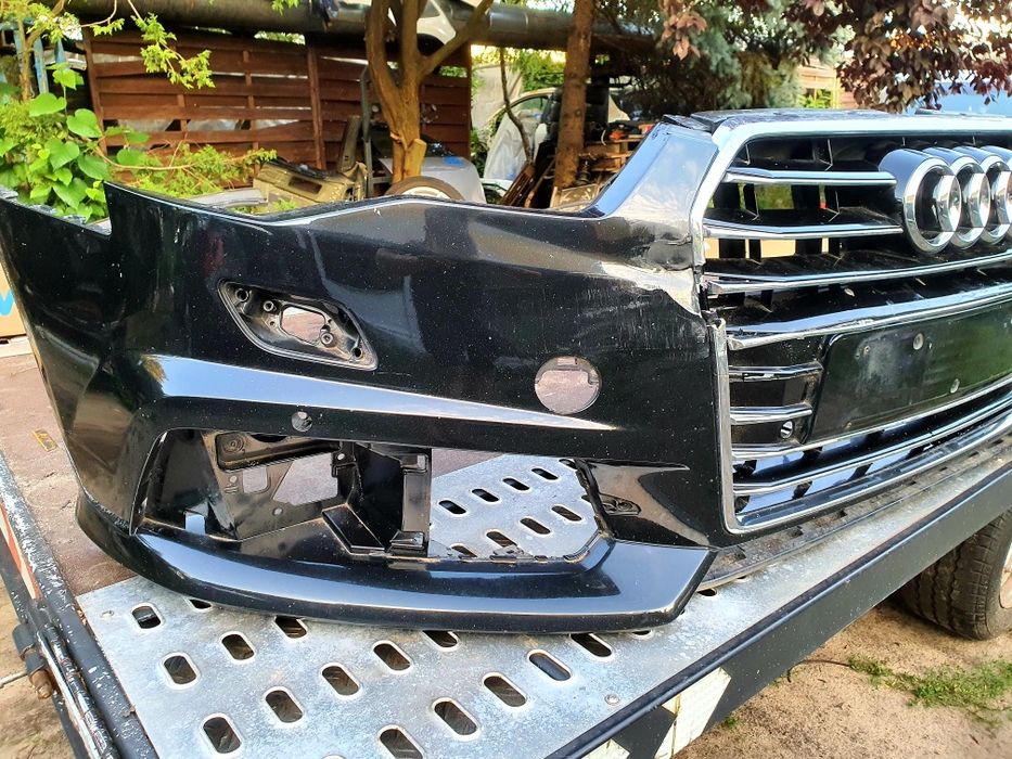 Zderzak przód przedni Audi A6 C7 S-Line Lift grill atrapa Logo kratka