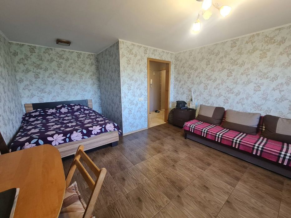 Продаж 1 кімнатой квартири Харківський масив вул Тростянецька 97 Нова Дарниця Держ програми метро Вирлиця