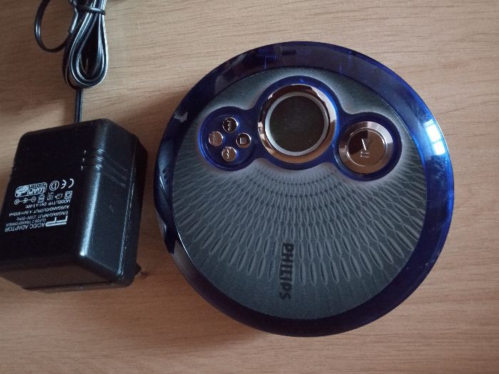 Продам СД плеер.