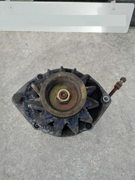 Alternador Bosch 24 Volts para camiao Nissan Atleon.