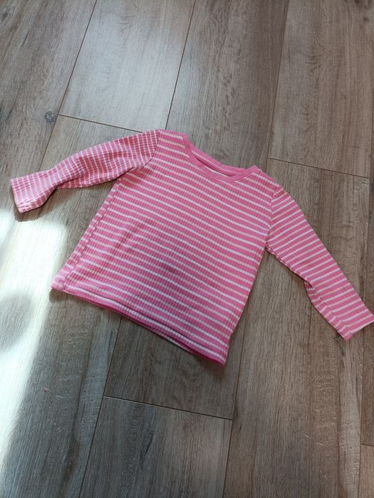 Продам дитячу кофтинку