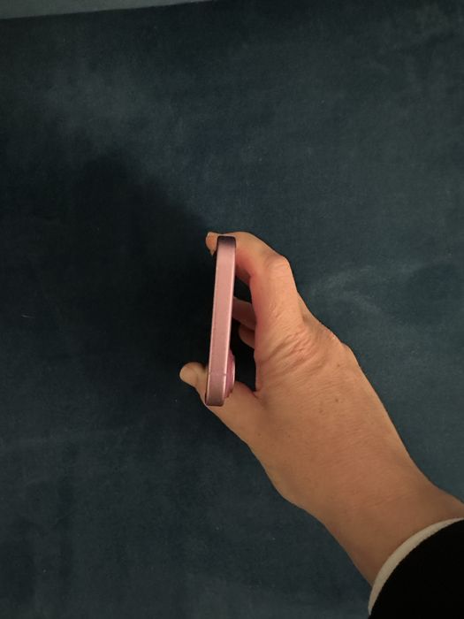 iPhone 16 Pink 128 GB