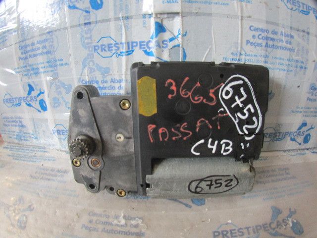 Motor do teto de abrir VOLKSWAGEN Passat Variant (3A5, 35I)