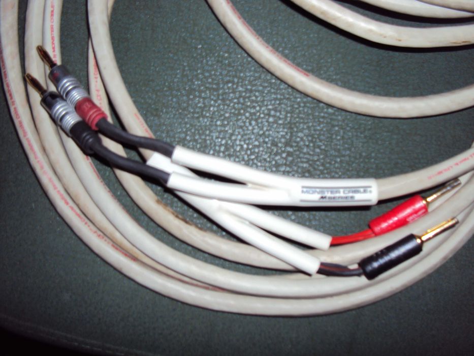 Vendo cabo coluna MONSTER M-SERIES 2 x 4.30m