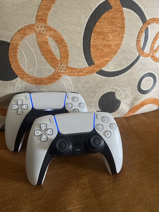 2 comandos ps5 com suporte