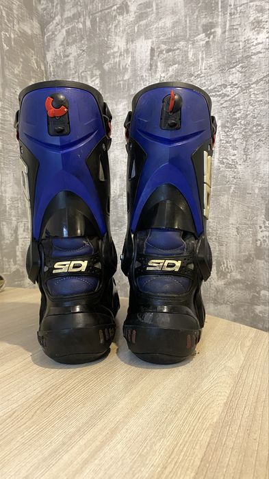 Мотоботи sidi