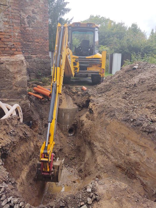 Usługi Koparko-ładowarką , Młot ,Mini Koparka 2.5 t