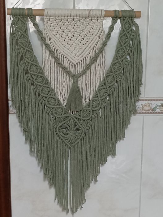 Painel de parede em macramé tudo feito á mão