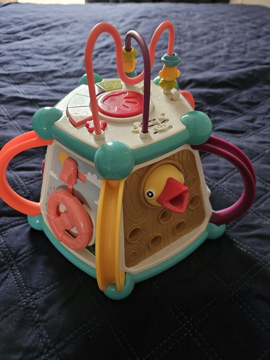 Sensoryczna zabawka dla dziecka.