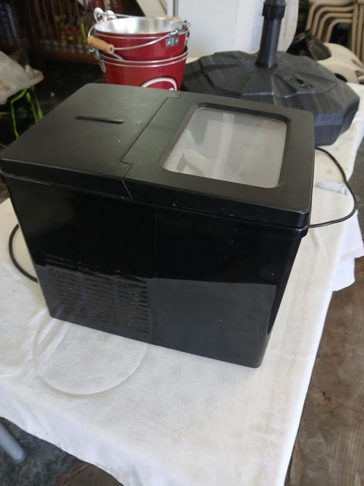 Máquina De Fazer Gelo