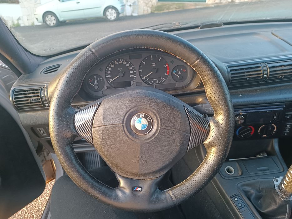 Carro BMW E36 Compat (gasóleo)