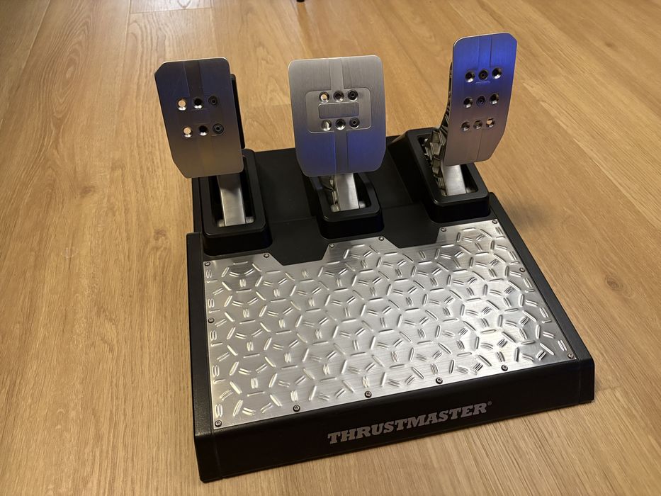Thrustmaster T-GT 2 + pedały T-LCM