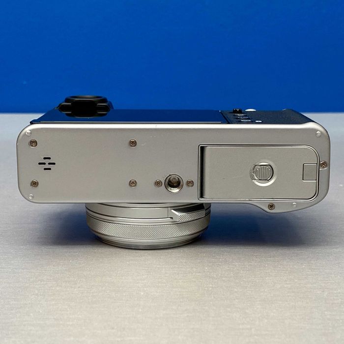 Fujifilm X100VI | 40.2MP