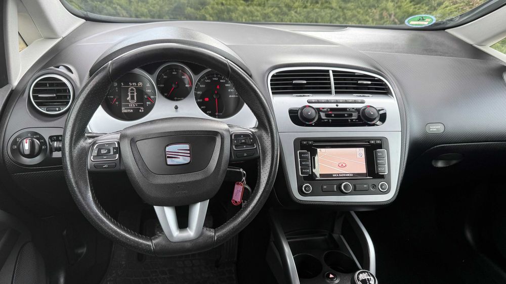 seat altea XL 1,6 tdi jak nowa