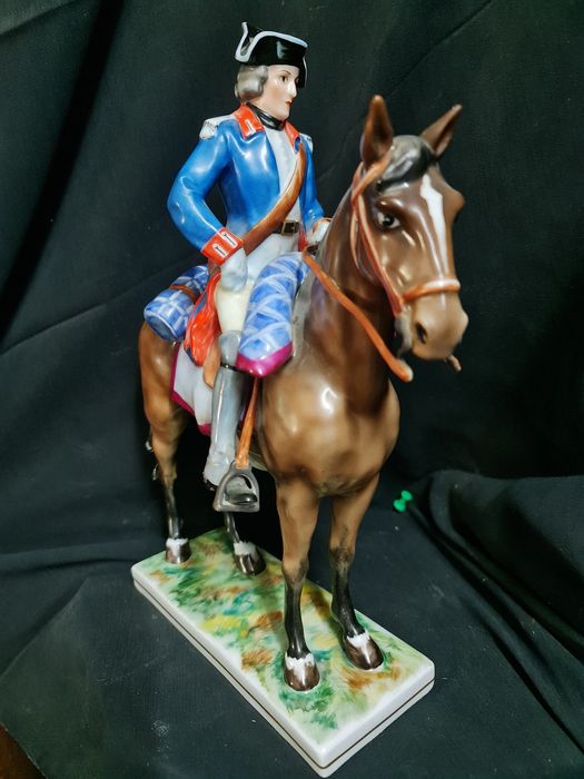 Soldado a cavalo vista alegre